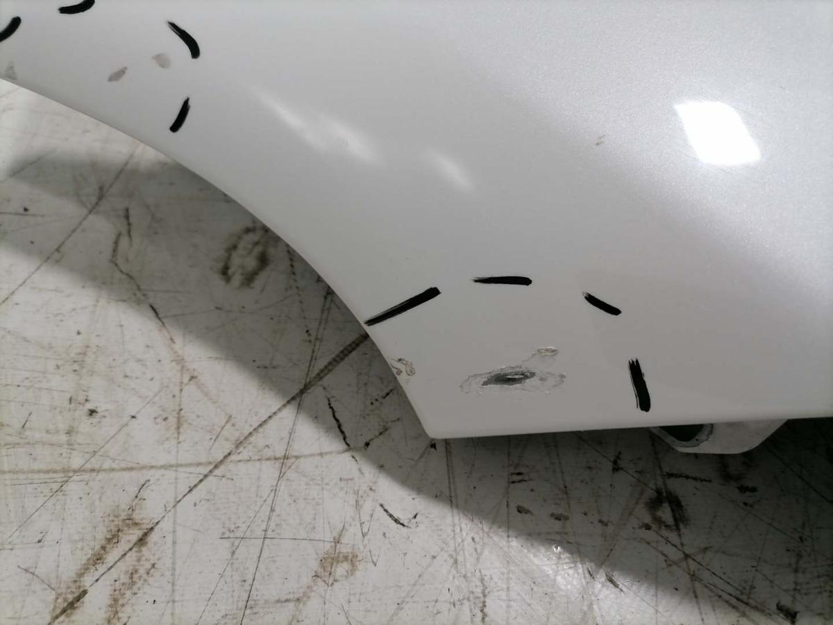 BMW 2er Active Tourer F45 original Kotfl&uuml;gel vorn links A96 Mineralweiss Bj.2018